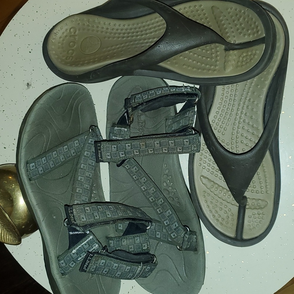 9.5 Men's LL Bean sandals & Crocs flip flops